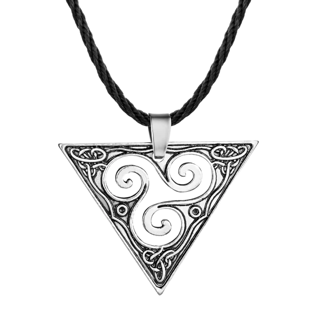 Collier Triskelion celtique