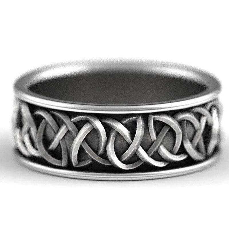 Bague sculptée loup celtique