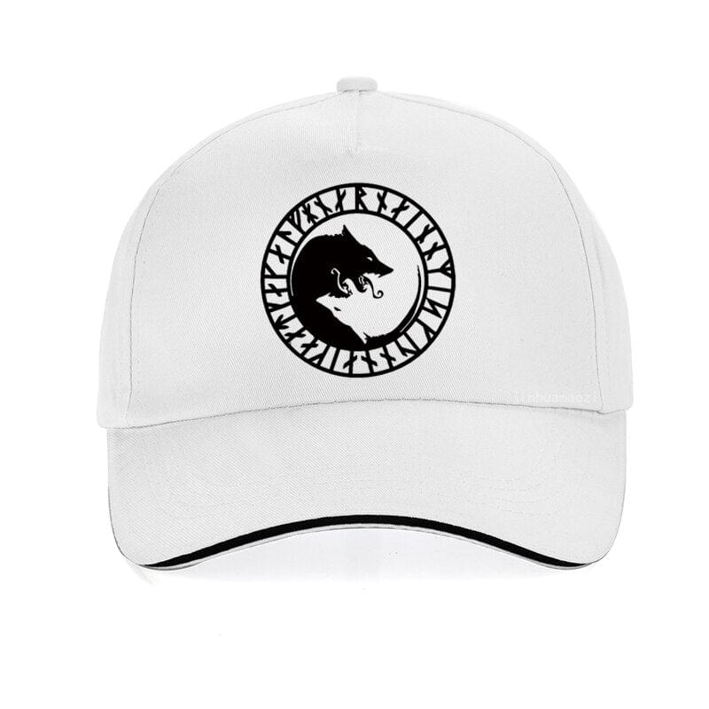 Casquette Loup Runes