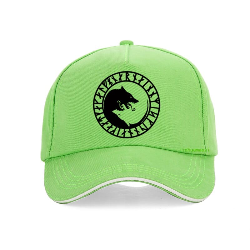 Casquette Loup Runes