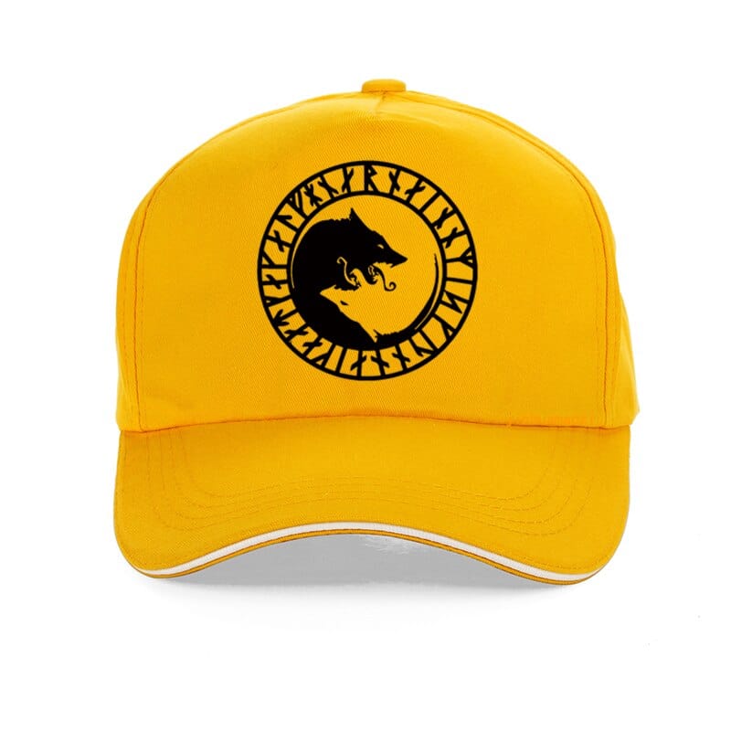 Casquette Loup Runes