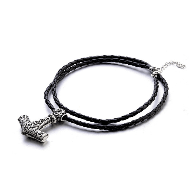 Collier Mjolnir