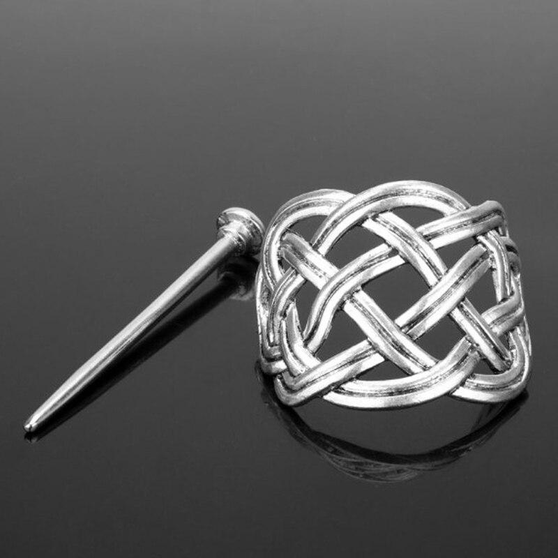 Épingle à cheveux en argent avec noeud celtique