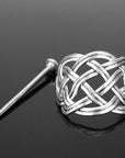 Épingle à cheveux en argent avec noeud celtique